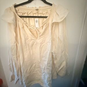 Old Navy Cream Blouse